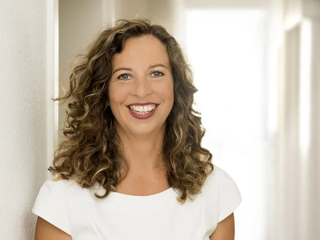 Frau Rechtsanwältin Kerstin Clausen